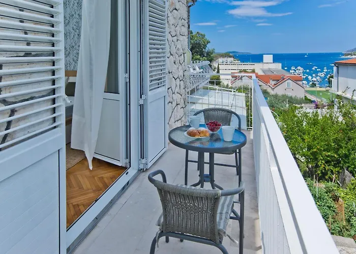 Hvar Deluxe Rooms