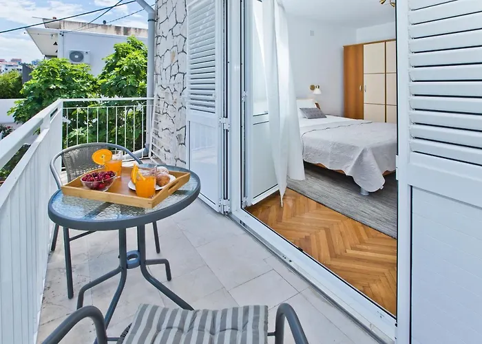 Hvar Deluxe Rooms