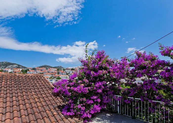 Hvar Deluxe Rooms